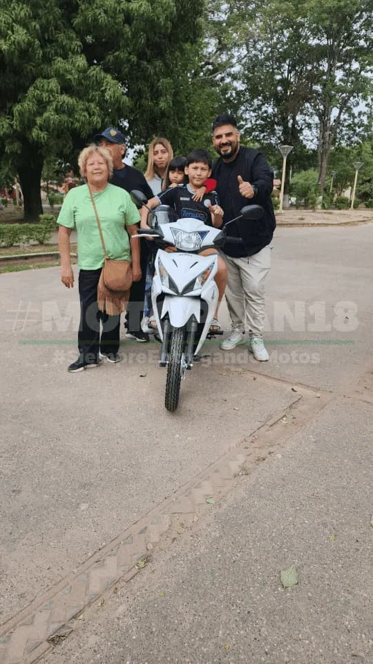 Entrega EMBARCACIÓN 12